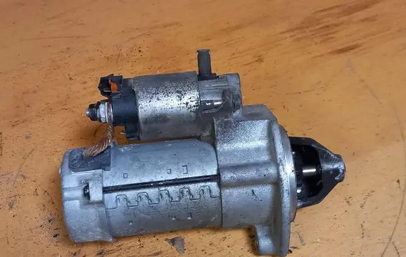KIA Venga Starter motor 361002A500