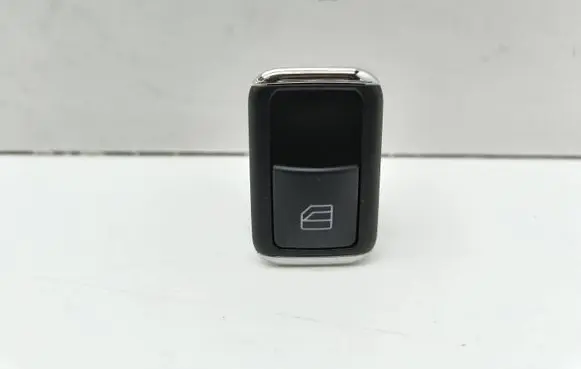 Mercedes-Benz E W212 Electric window control switch A2048707358