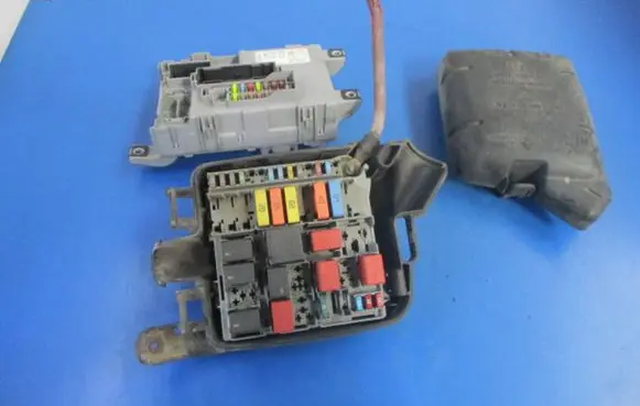 Fiat Fiorino Fuse box set 01363581080