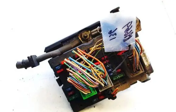 Peugeot 807 Fuse box set 9650664080
