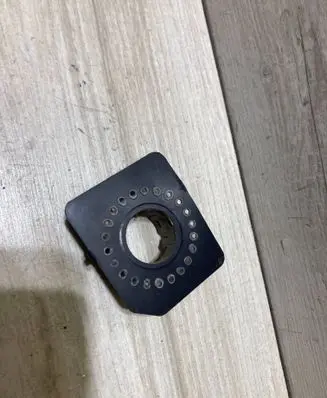 BMW 1 F70 Rear parking sensor holder (PDC) 5A35DC6