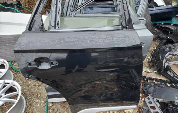 Audi Q5 SQ5 Rear door 80F83331