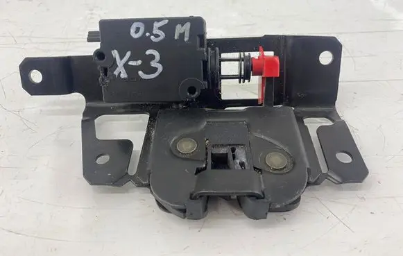 BMW X3 E83 Tailgate/trunk/boot lock/catch/latch 7057364