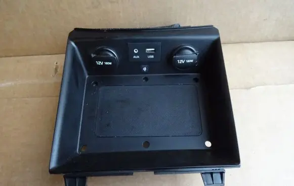 Hyundai Ioniq Wireless charging module 95560G2000