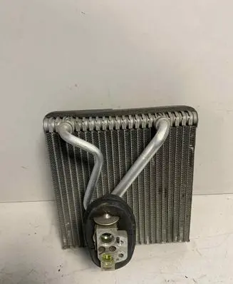 Volkswagen Caddy Air conditioning (A/C) radiator (interior) 1K0820679