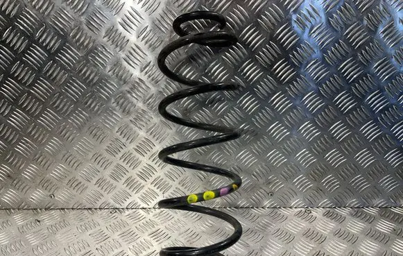Peugeot 5008 II Rear coil spring