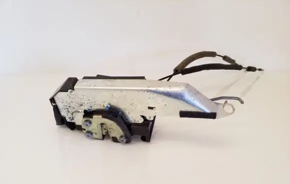 Mazda CX-7 Front door lock