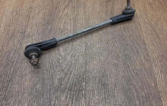 BMW 2 F22 F23 Front anti-roll bar/stabilizer link 6792211