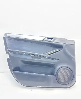 Mercedes-Benz ML W164 Front door card panel trim