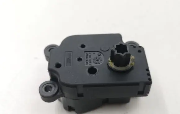 Ford Grand C-MAX Air flap motor/actuator 3M5H19E616AB