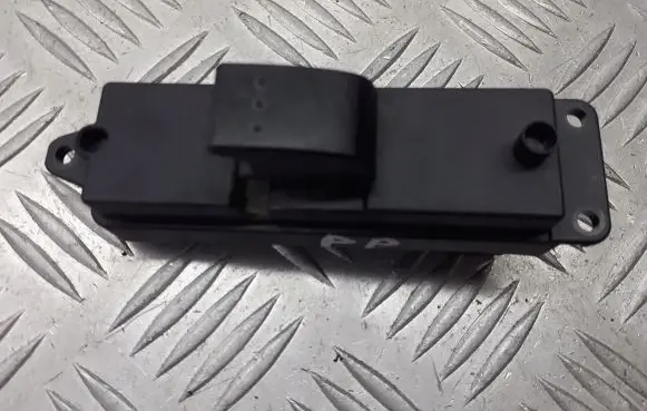 Mazda 3 I Electric window control switch BS3E66370