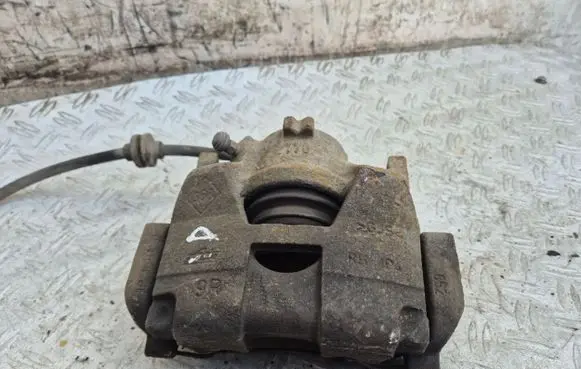 Renault Megane III Front brake caliper