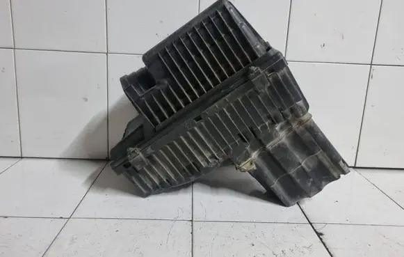 Toyota Proace Air filter box 1498555080