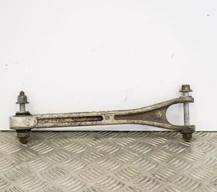 Maserati Ghibli Rear upper control arm/wishbone 69573