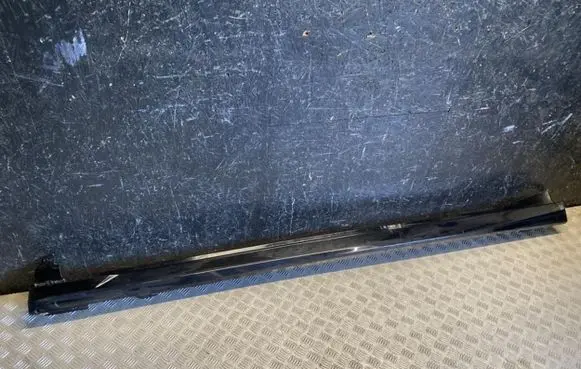 BMW iX Front sill (body part) 873783111
