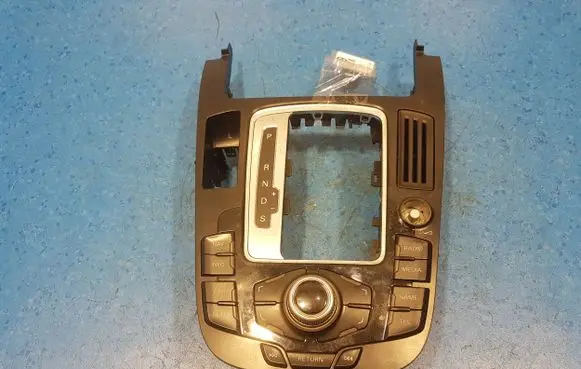 Audi A4 S4 B8 8K Tailgate/trunk/boot open switch 8T0919609WFX
