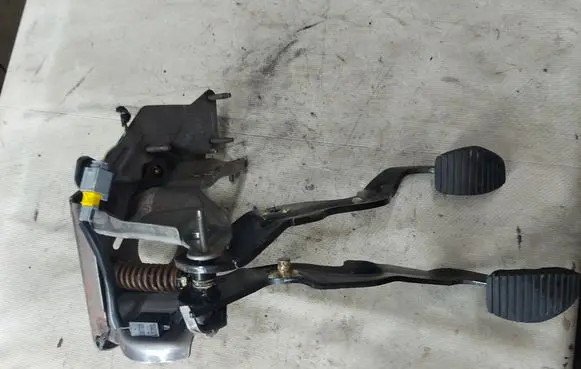 Citroen C4 Cactus Pedal assembly 30002526