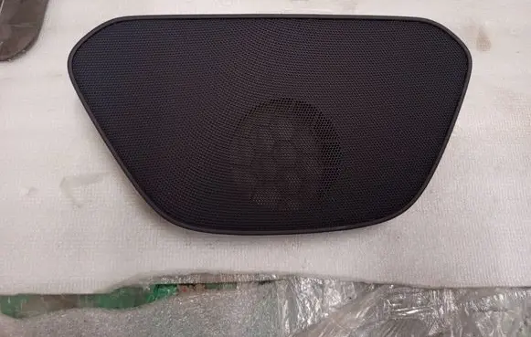 Hyundai Ioniq Dash center speaker trim cover 84715G2000