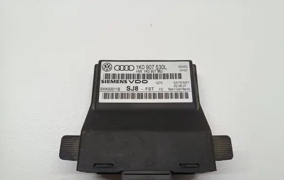 Volkswagen Golf V Gateway control module 1K0907530L 5WK50011B 1K0907951