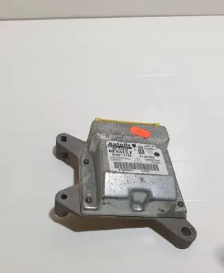 Renault Trafic II (X83) Airbag control unit/module 8200112749 91167363 550790800