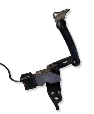 BMW 2 F46 Headlight/headlamp level sensor 6870200