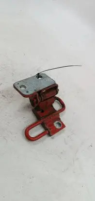 Audi A3 S3 8P Rear door lower hinge 8P4833411A