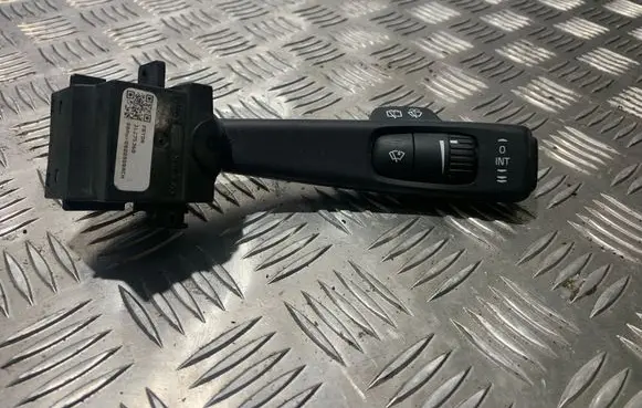 Volvo V70 Wiper switch 31275360