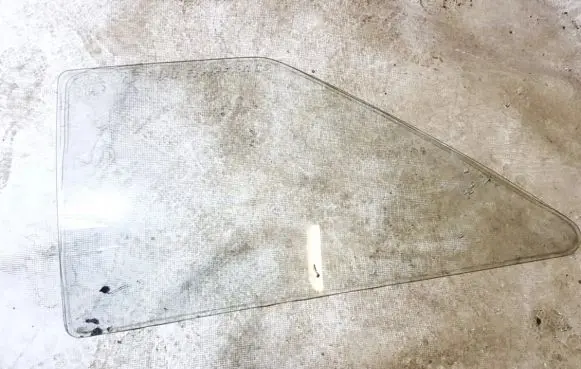 Ford Fiesta Rear side window