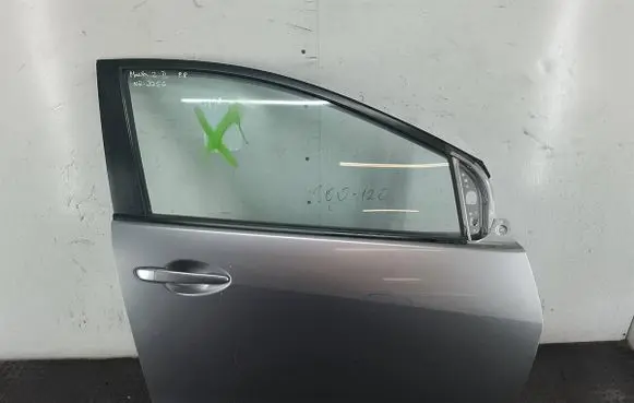 Mazda 2 Front door 38P