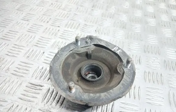 BMW 1 E81 E87 Front upper strut mount 