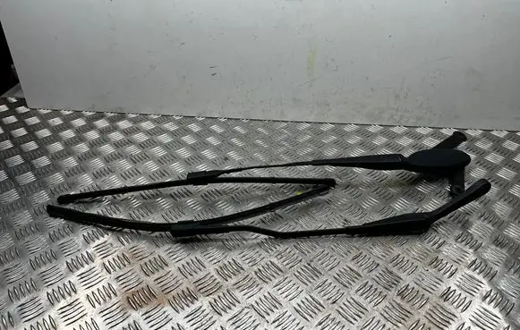 Mercedes-Benz GLC X253 C253 Windshield/front glass wiper blade A2058240219 W000051792 A2538203000