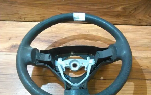 Toyota Aygo AB10 Steering wheel gs12001840 990nal