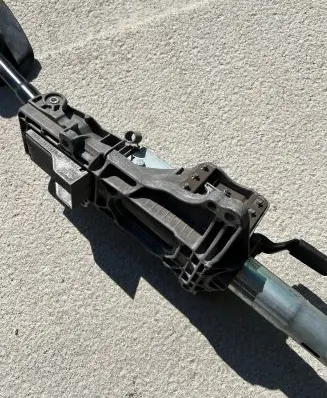 Mercedes-Benz V Class W447 Steering wheel axle A4474604800