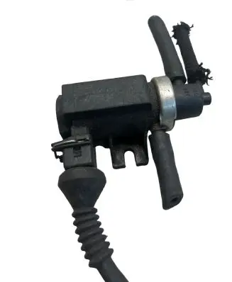 Audi A4 S4 B5 8D Turbo solenoid valve
