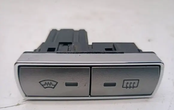 Ford Mondeo MK IV Windscreen/window heater switch 18K574AB ED21 8052007
