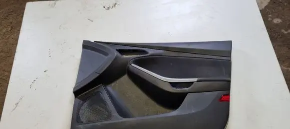 Ford Focus Front door card panel trim A23942BA1F50