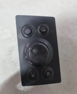 Opel Zafira B Light switch LK 04 0602 007