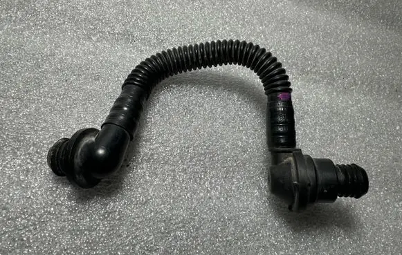 Audi A4 S4 B6 8E 8H Vacuum line/pipe/hose 8E16119310