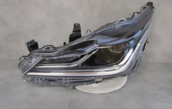 Toyota Corolla E210 E21 Headlight/headlamp 81150-02T51