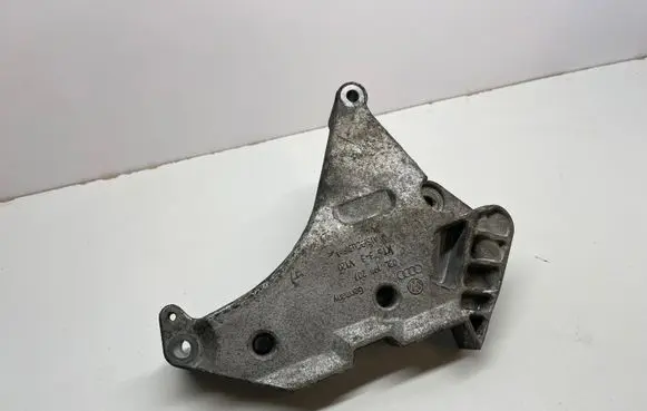 Volkswagen Golf VI Engine mounting bracket 03L199207