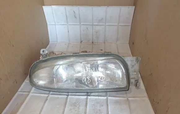 Ford Fiesta Headlight/headlamp 0301049202 96FG13005AF