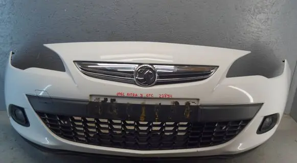 Opel Astra J Front bumper 13264551