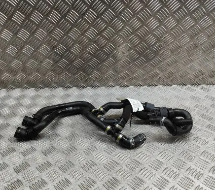 Volkswagen Tiguan Engine coolant pipe/hose 5QF121156