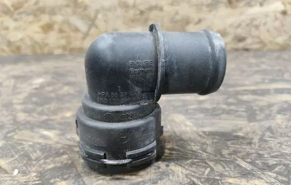 Volkswagen Caddy Engine coolant pipe/hose 1K0122291BM