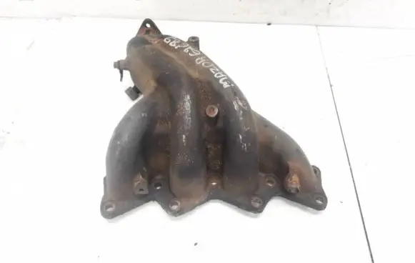Mazda 626 Exhaust manifold