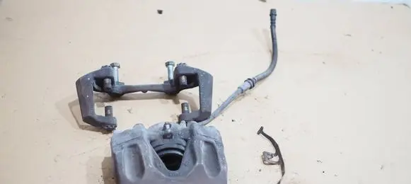 Mercedes-Benz C W204 Front brake caliper 4823B