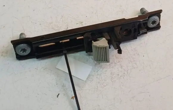 Dodge Caliber Seat belt adjustment rail 6035809G5E