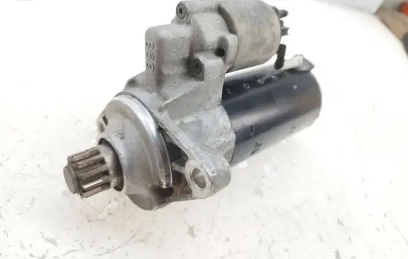 Volkswagen PASSAT B7 Starter motor 02E911024A 0001123044 20100927
