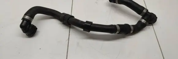 Mercedes-Benz C W205 Engine coolant pipe/hose A2055019201