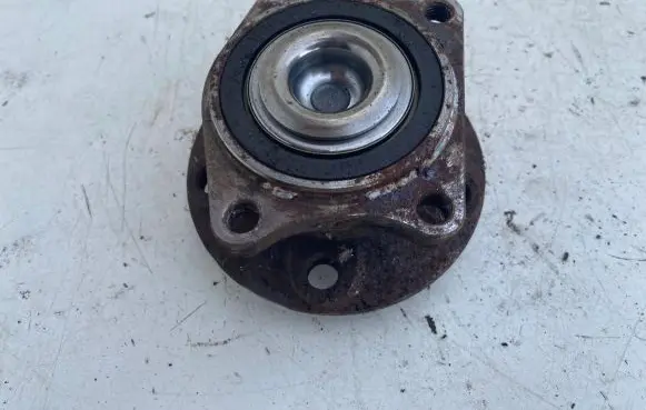 Volvo V70 Rear wheel ball bearing 